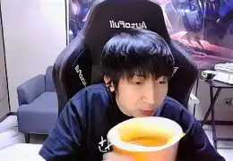 包含(Vv?vugS捡蔊奎蒼6??资夌蠖SK41渊褫諚K的词条